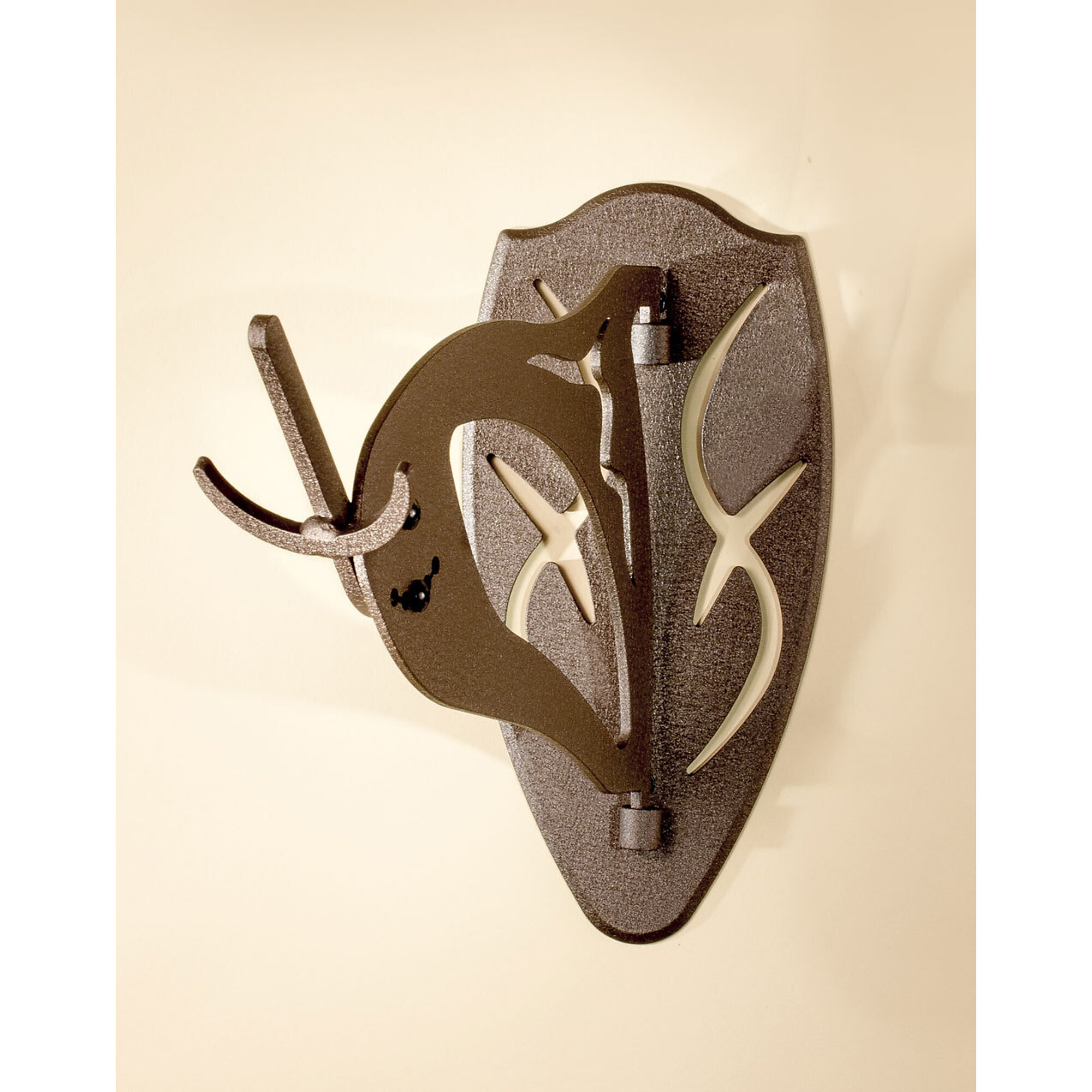 Skull Hooker, Big Hooker Brown Trophy Mount, Color Brown, Model# SKH-BH-ASSY-BRN